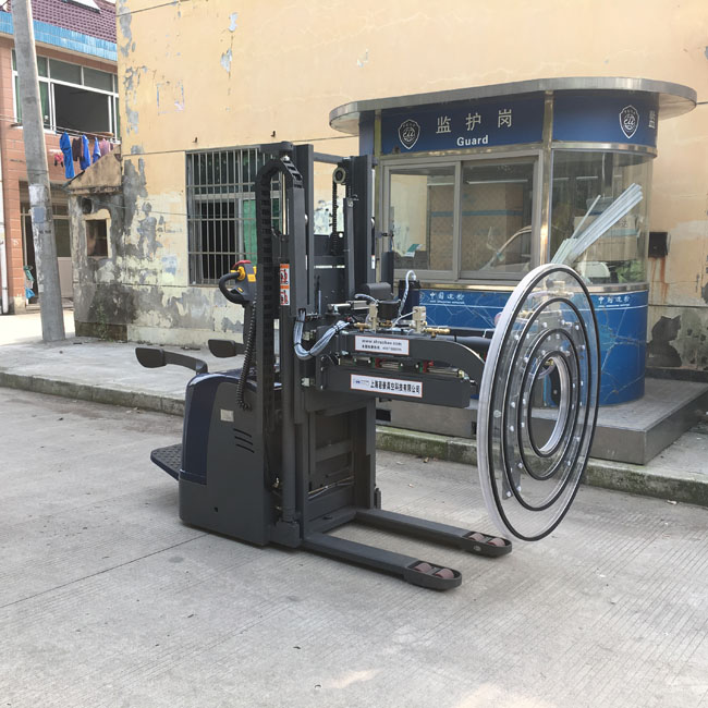 卷料搬運(yùn)車|真空吸盤鋼卷搬運(yùn)車 卷料搬運(yùn)車|真空吸盤鋼卷搬運(yùn)車